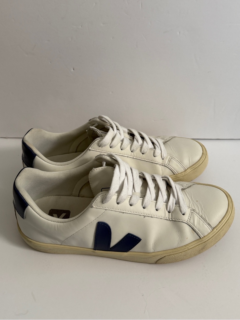 Veja White Leather Sneakers with Navy Logo Size 40 EU
